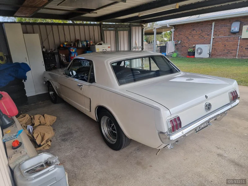 1965 Ford Mustang in Cedar Grove (qld) 9