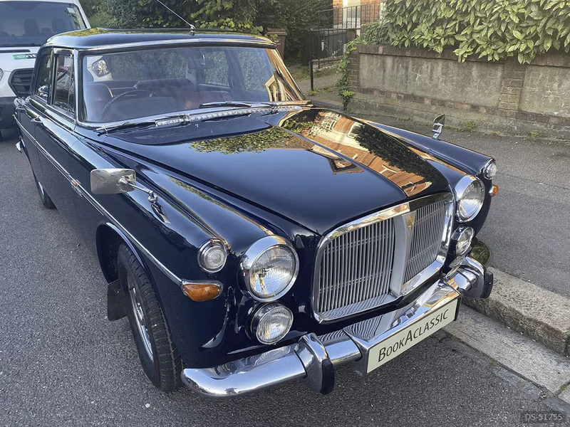 1972 Rover P5b Saloon in London 3