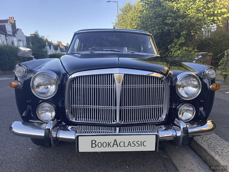 1972 Rover P5b Saloon in London 4