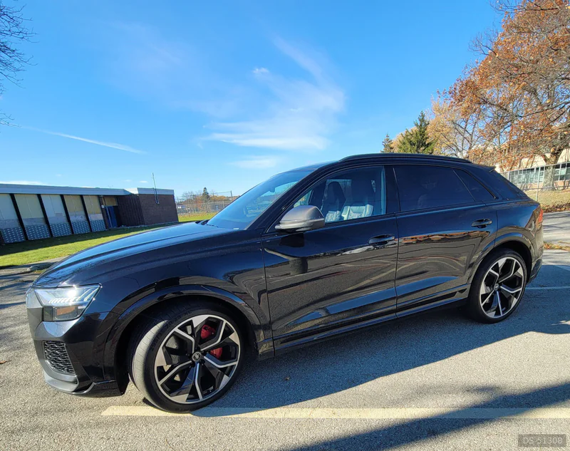 2021 Audi Rsq8 in Hamilton 2