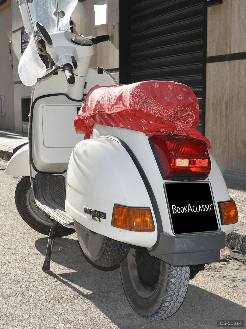 1984 Piaggio Vespa in Napoli 6
