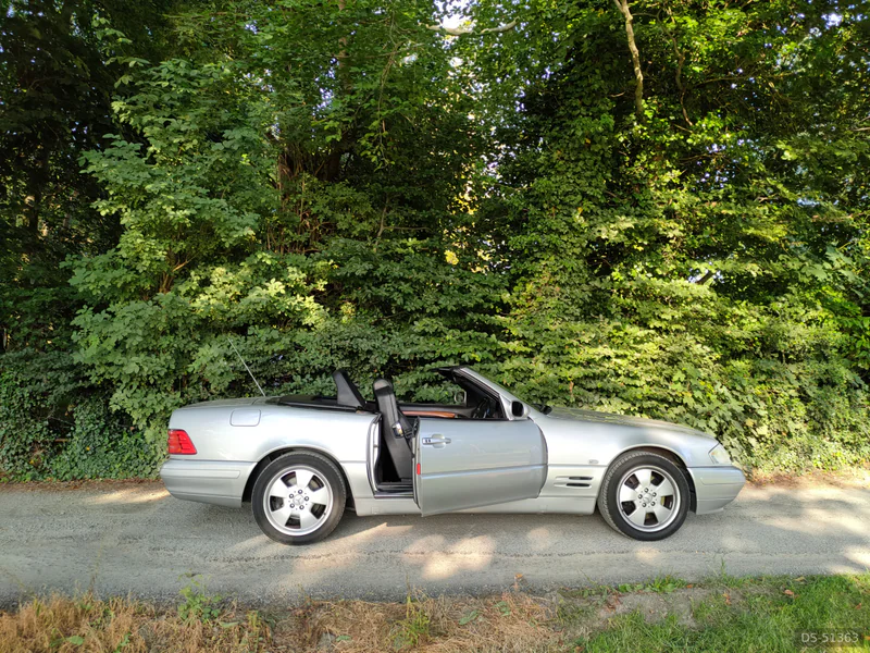 2000 Mercedes-Benz R129 SL320 in County Wicklow 2