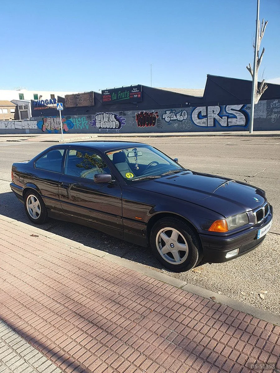 1997 BMW 318 Is Coupe