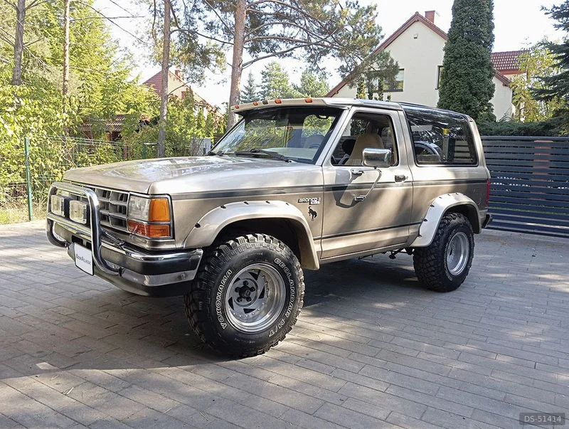 1989 Ford Bronco 2 Xlt in Parcela-obory 7