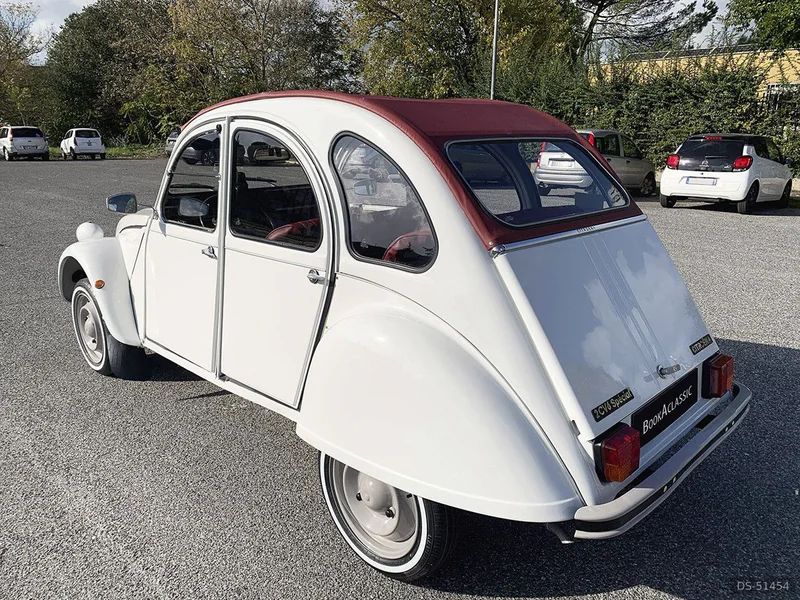 1985 Citroen 2 Cv in Roma 3