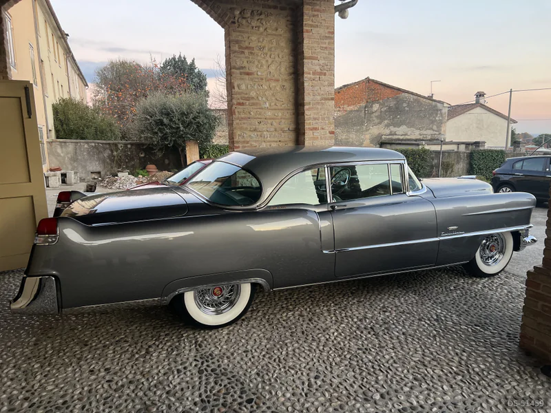 1955 Cadillac Coupe’ Deville in Pieve Del Grappa 5