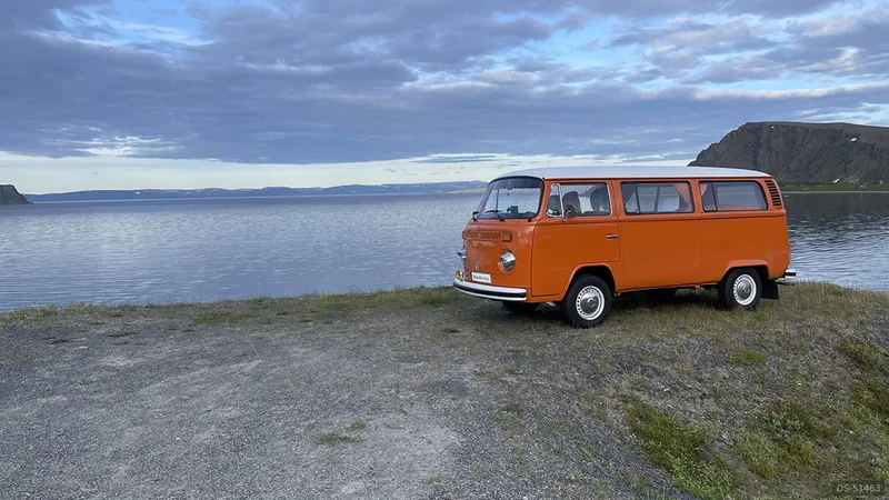 1976 Volkswagen T2 in Hozelec 2