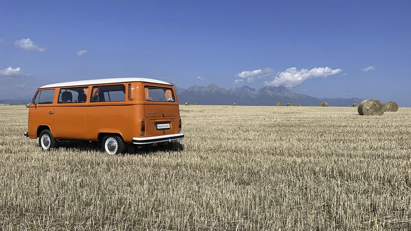 1976 Volkswagen T2 in Hozelec 3