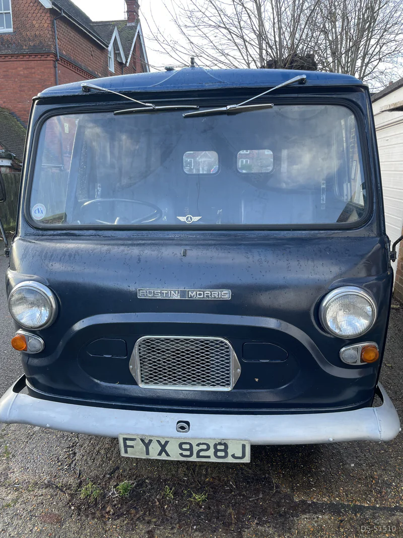 1970 Austin Morris J4 in Eastbourne 3