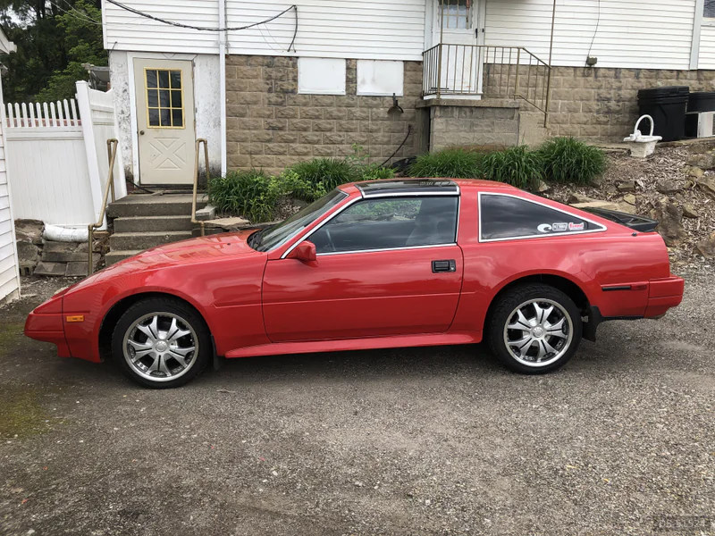 1986 Nissan 300zx in Vandergrift 2