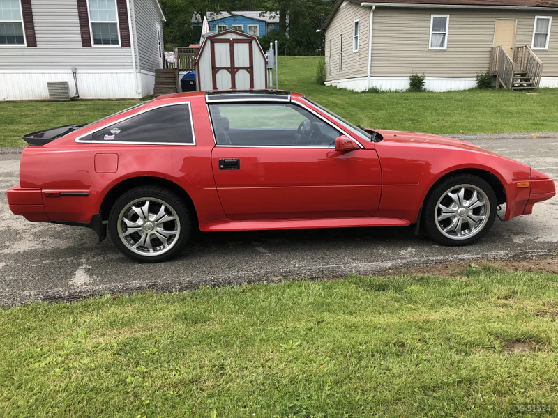 1986 Nissan 300zx in Vandergrift 3