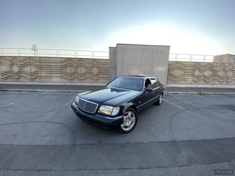 1998 Mercedes-Benz S500 in Praha 8