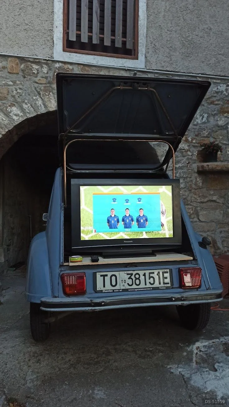 1986 Citroen 2cv6 Special in Trieste 7