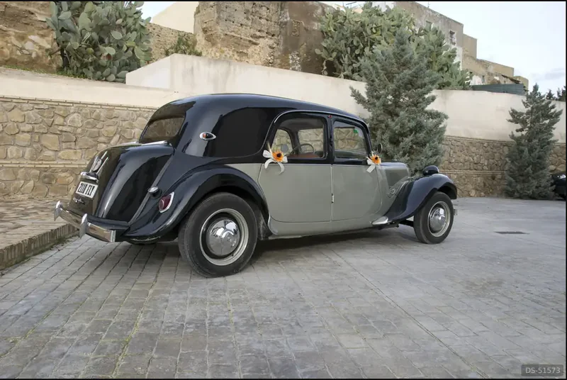 1956 Citroen 11 in Marchena 3