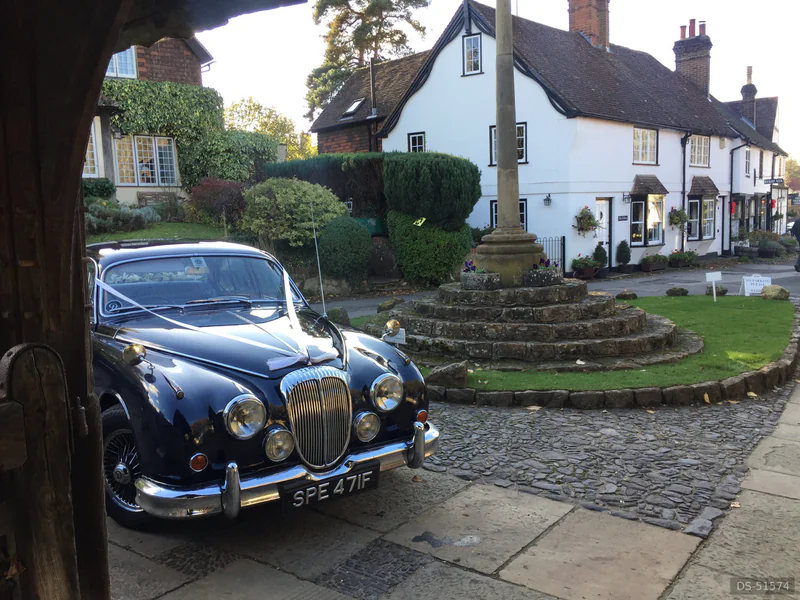 1967 Daimler V8 2.5litre Saloon in Croydon 5