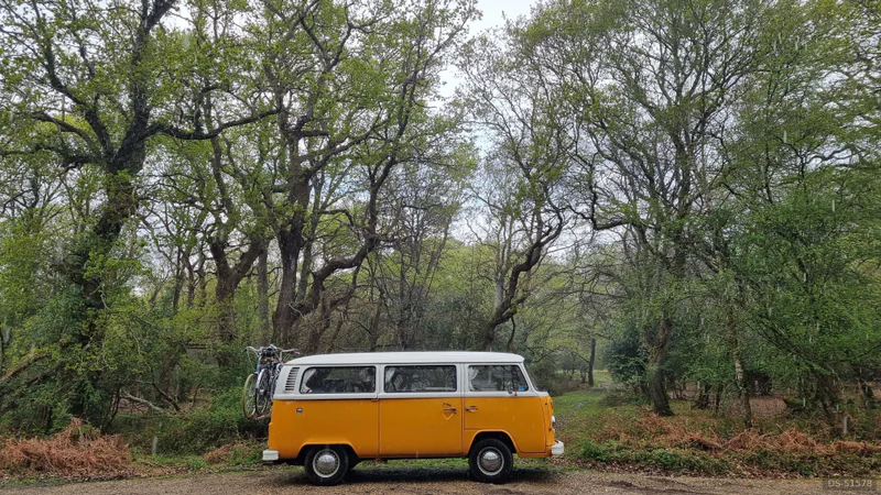 1975 Volkswagen T2 Transporter in London 6