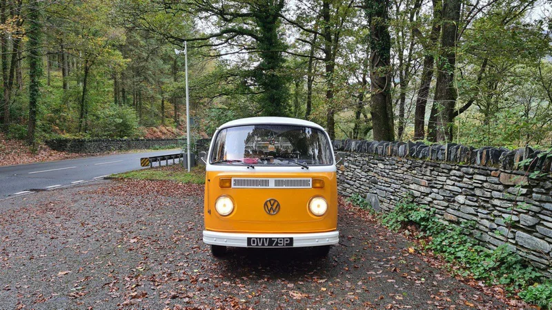 1975 Volkswagen T2 Transporter in London 9