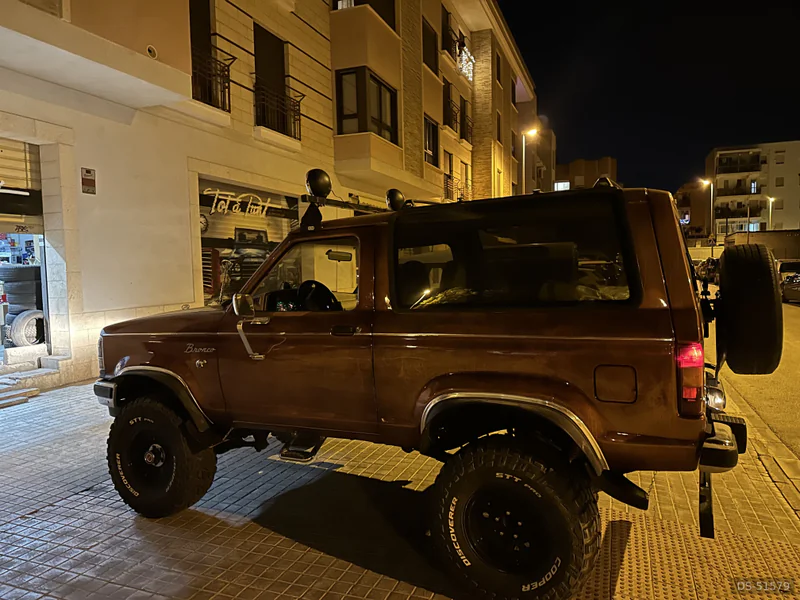 1989 Ford Bronco Ii in Valencia 2