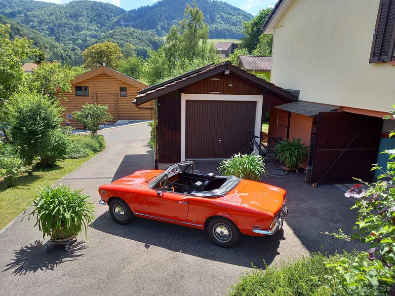 1970 Fiat 124 Sport Spider 1600 in Reichenburg 8
