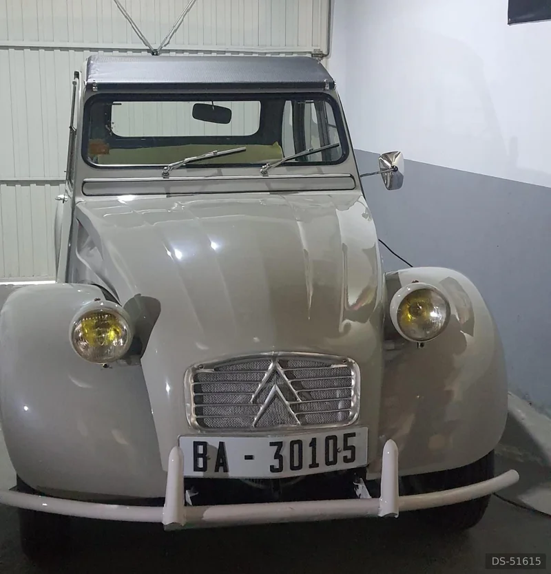 1966 Citroen 2cv in Barcarrota 3