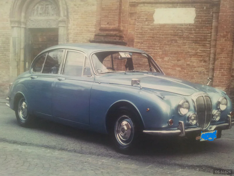 1968 Daimler 2.5 V8 in Carpi 4
