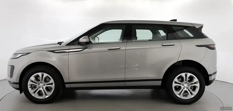 2021 Land Rover Range Rover Evoque in Napoli 3