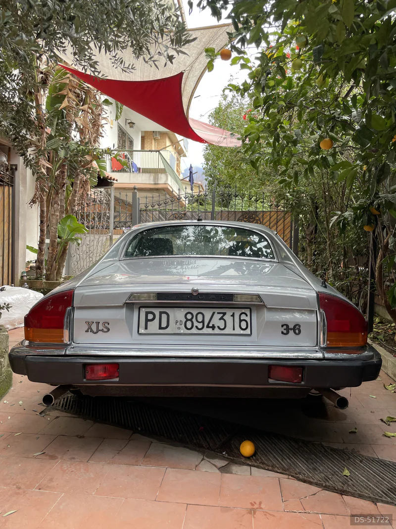 1988 Jaguar Xj-s in San Sebastiano Al Vesuvio 6