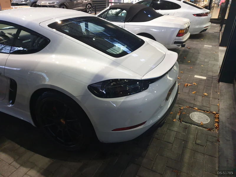 2021 Porsche Cayman Gts 4.0 in Villers-perwin 9