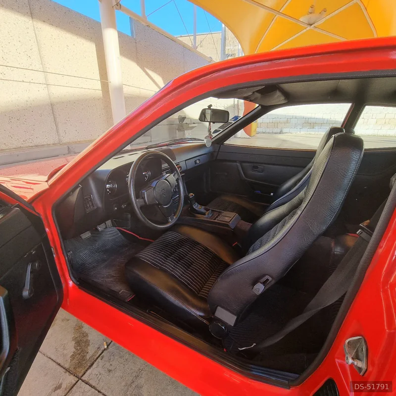 1982 Porsche 924 in Cerignola 8