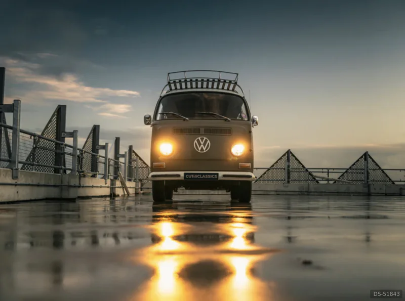 1968 Volkswagen Early Bay Camper in London 3