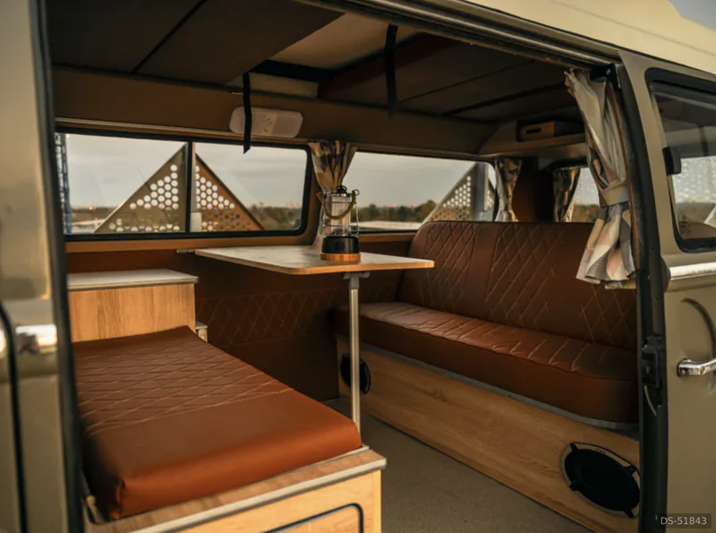 1968 Volkswagen Early Bay Camper in London 4