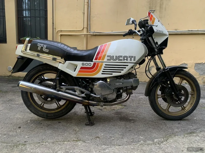 1983 Ducati Tl 600 in Florence 2