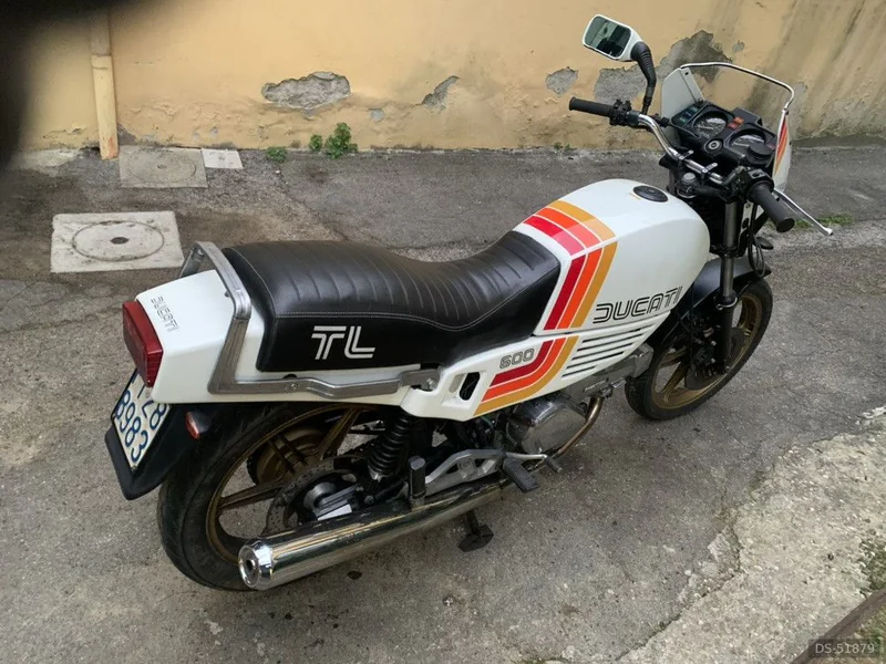 1983 Ducati Tl 600 in Florence 5