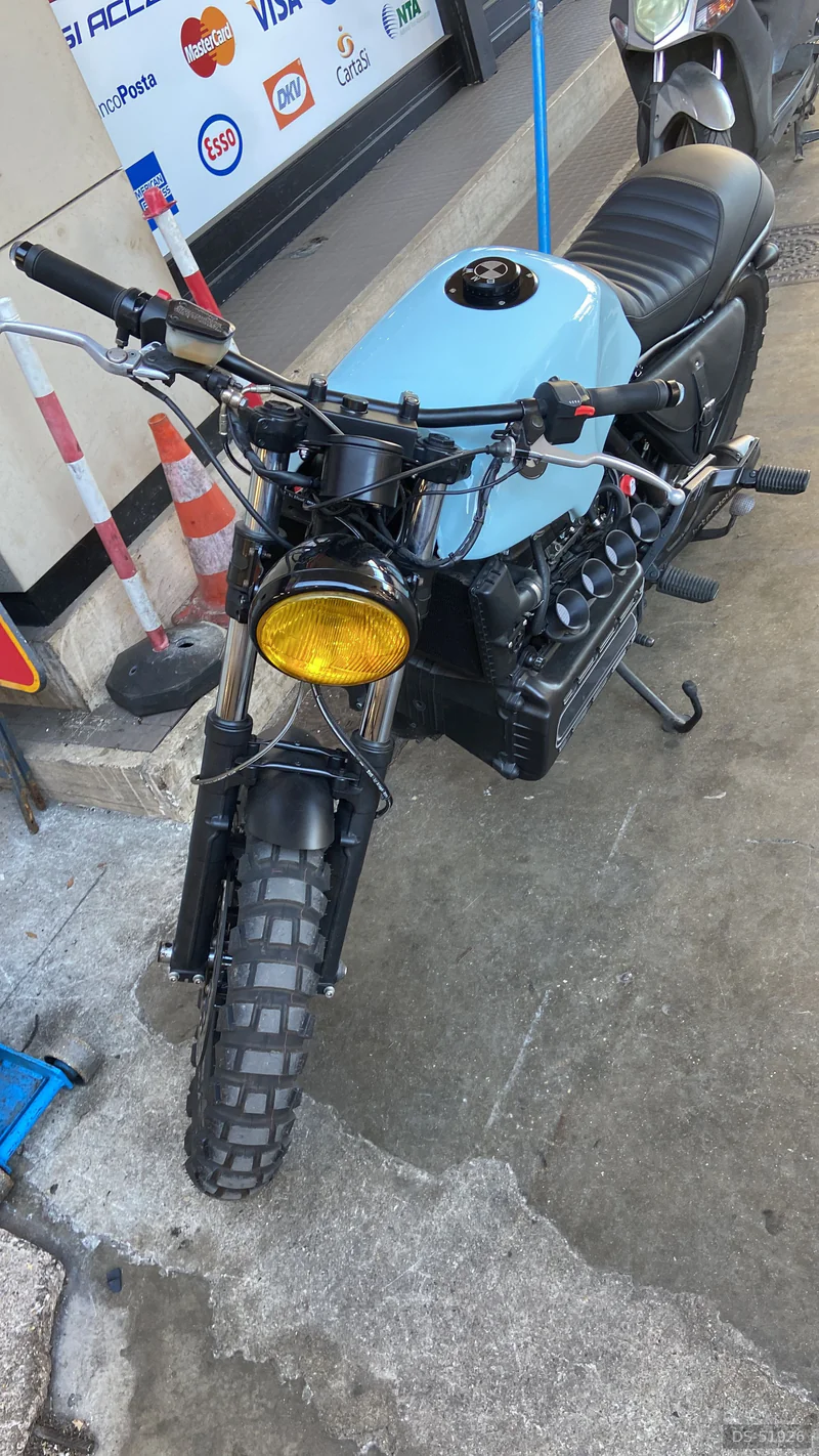 1990 BMW K1100 in Roma 4
