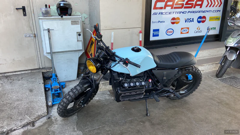1990 BMW K1100 in Roma 5
