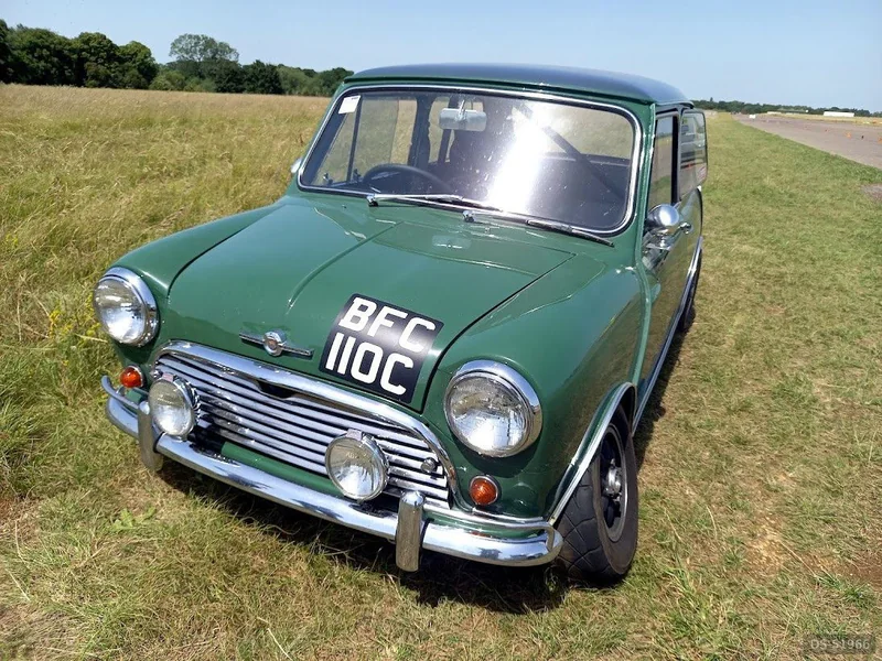 1965 Mini Morris Cooper S spec in Bagshot 4