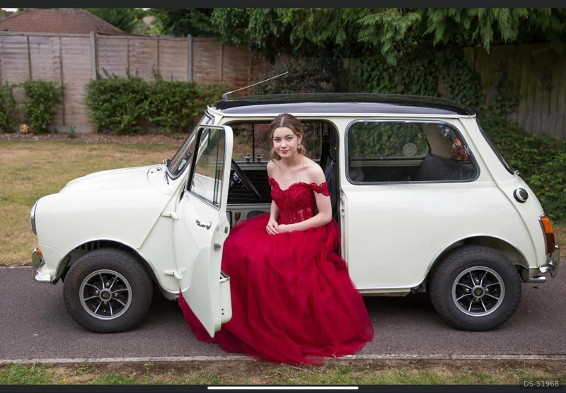 1968 Mini Morris in Bagshot 5