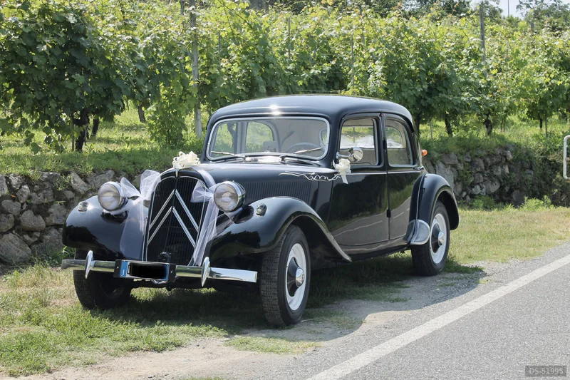 1953 Citroen 11 Bl Traction Avant in Viverone
