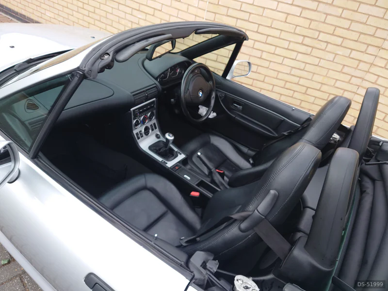 2001 BMW Z3 3ltr 24v fuel injected double vanos in Lincoln City 6