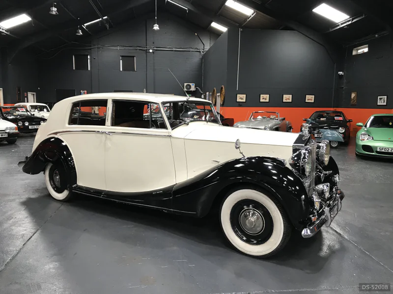 1949 Rolls-Royce Silver Wraith in Glasgow 4