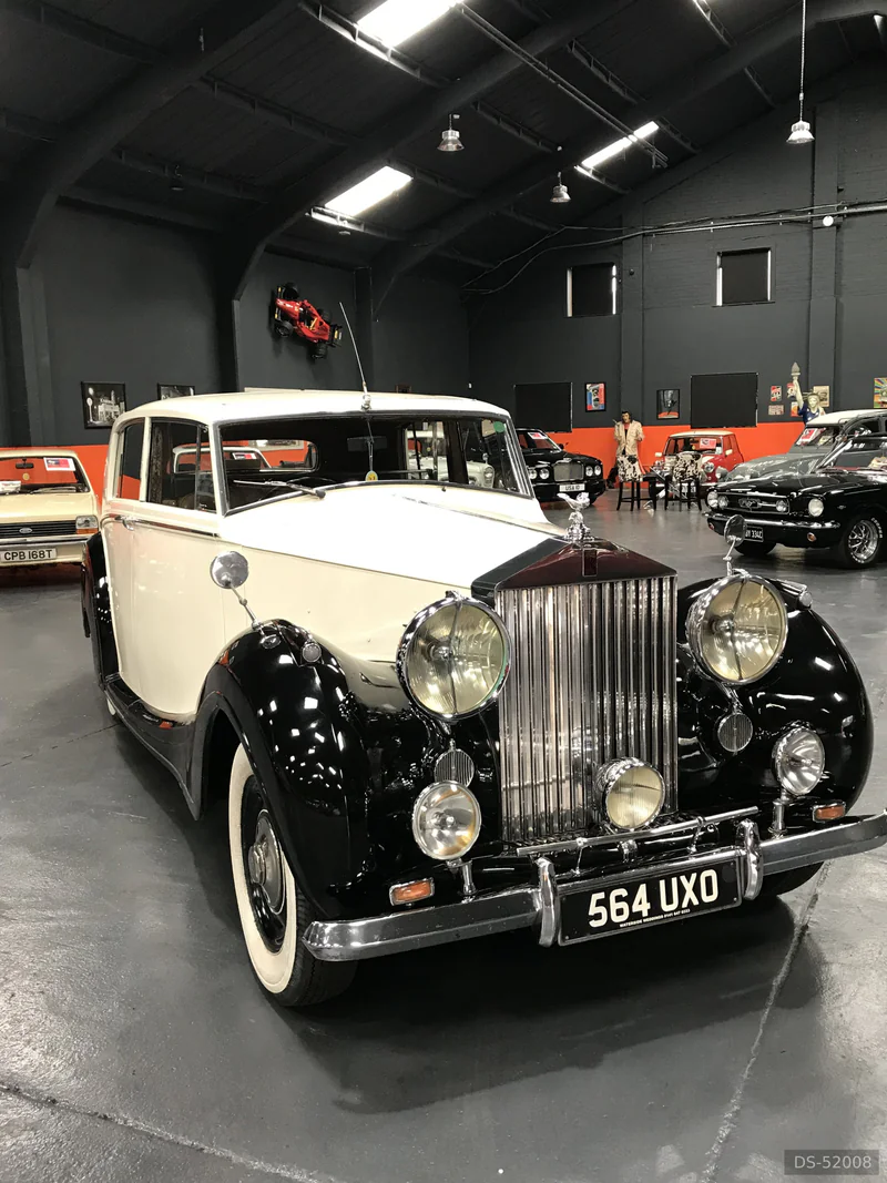 1949 Rolls-Royce Silver Wraith in Glasgow 6