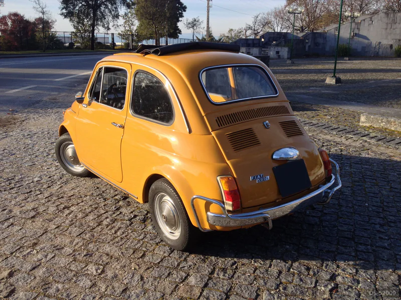1971 Fiat 500 L in Braga 5