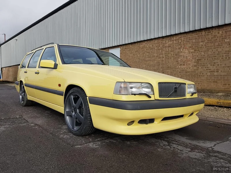1995 Volvo 850 T5-r in Oxfordshire