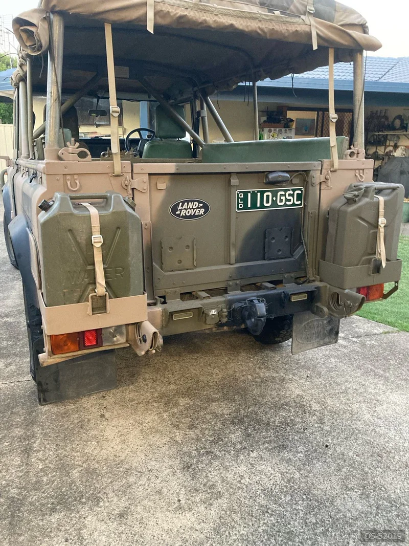 1988 Land Rover 110 Pe in Brisbane 2
