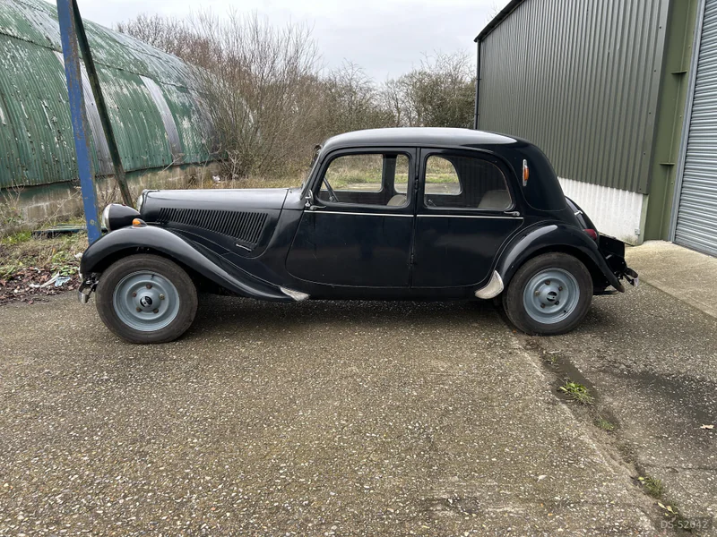 1951 Citroen Traction Avant 11bl in Great Yarmouth 5