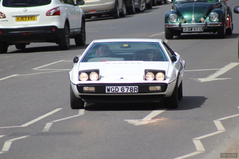 1976 Lotus Esprit Series 1 in Felixstowe 9