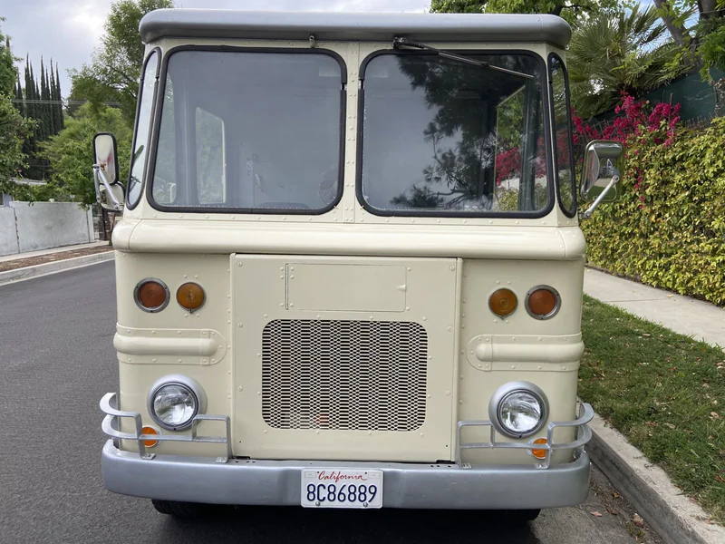 1968 Ford Grumman Van in Los Angeles 2