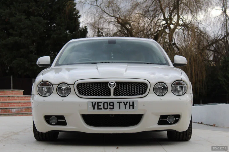 2019 Jaguar XJ in London