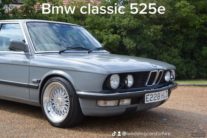 1988 BMW E28 in Ilford 3