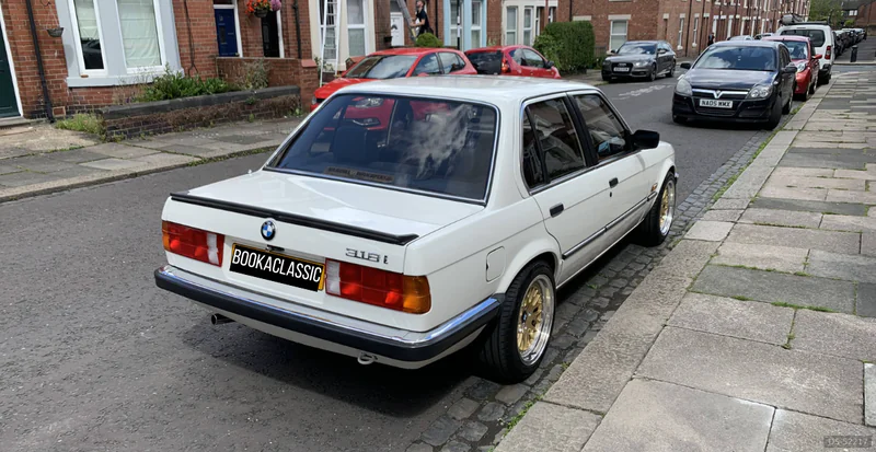 1987 BMW E30 in Newcastle upon Tyne 10